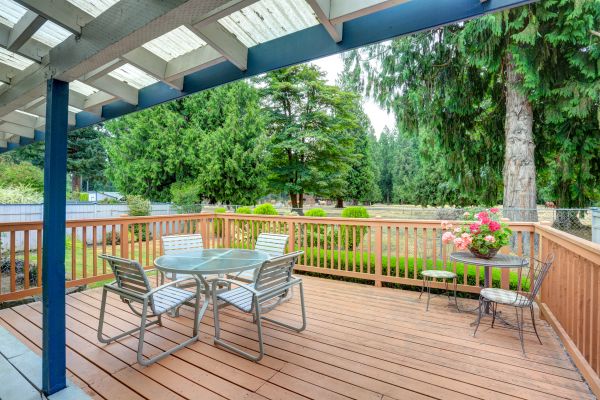 Deck Carpentry Service in Waterford